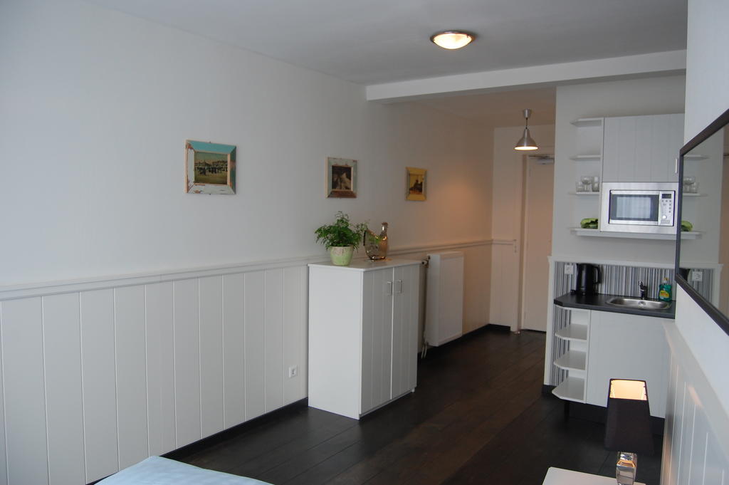 City Hotel Vlissingen Rum bild
